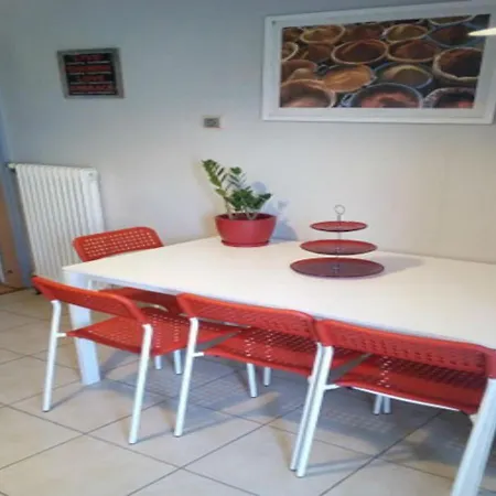 아파트 Sweet 80 τ.μ *